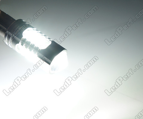 LED-Lampe H21W Sockel BAY9S Leds bei Detail Leds H21W HY21W Basis BAY9S 12V