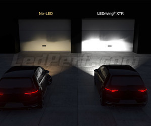 Scheinwerfer für Autos, Vergleich vor und nach dem Einbau des Osram-LEDs H4 XTR vor Garagentor.