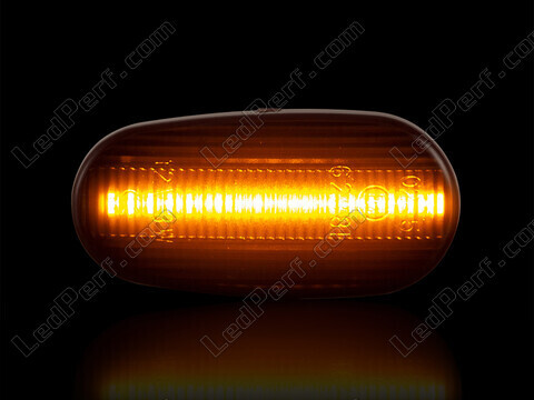 Maximale Beleuchtung der dynamischen LED-Seitenblinker für Alfa Romeo GT