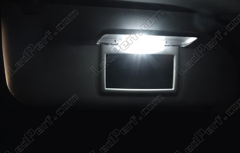 LED-Spiegel für den Sonnenschutz Chrysler 300C