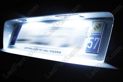 Premium LED Kennzeichenbeleuchtung für Fiat Grande Punto 199 ab 2008 Xenon Weiss 