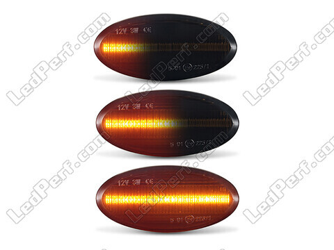 Beleuchtung der dynamischen LED-Seitenblinker in schwarz für Mazda 2 phase 2