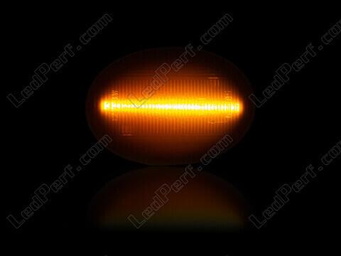 Maximale Beleuchtung der dynamischen LED-Seitenblinker für Mini Coupé (R58)