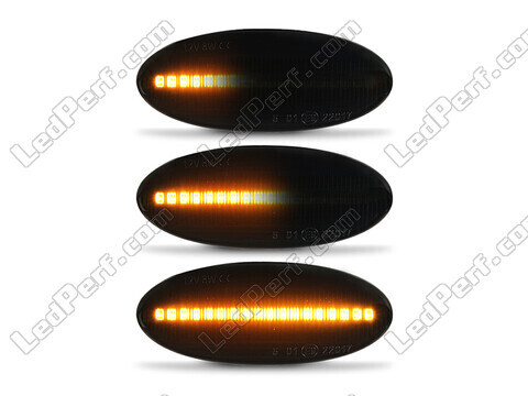 Beleuchtung der dynamischen LED-Seitenblinker in schwarz für Nissan Note (2009 - 2013)