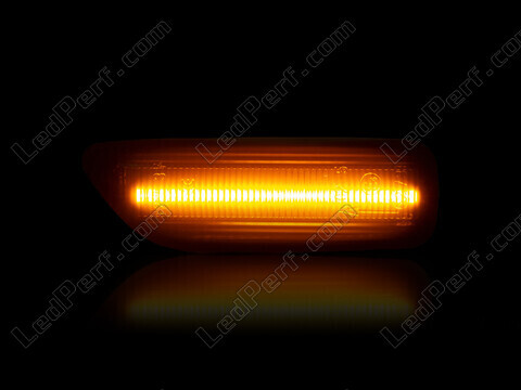 Maximale Beleuchtung der dynamischen LED-Seitenblinker für Volvo S80