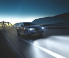 Auto mit H1 Osram Cool Blue Intense NEXT GEN Scheinwerferlampen, Abblendlicht LED-Effektlicht.